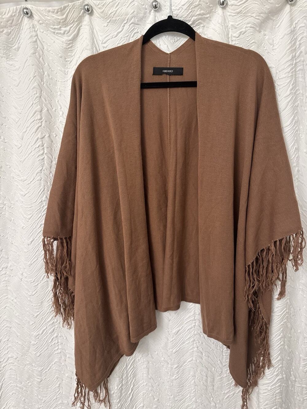 Forever 21 Poncho Open Front Fringe Boho Earthy Gilmore Girls Preppy Brown Fall